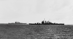 1920px-USS Helena, St. Louis, and Honolulu underway 80-G-57074.jpg